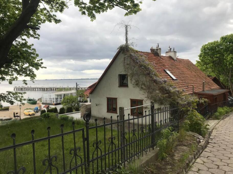 Chata Rybacka W Orlowie / Apartament Gdynia Exterior photo